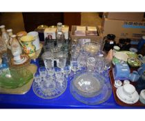 MIXED LOT OF GLASS WARE, WINE GLASSES, GOBLETS, DECANTER ETC
