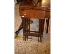 EDWARDIAN MAHOGANY AND SATINWOOD BANDED NEST OF THREE TABLES