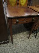 GEORGIAN MAHOGANY PEMBROKE TABLE WITH SINGLE DRAWER TO END ON TAPERING SQUARE LEGS