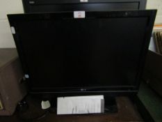 LG FLAT SCREEN TELEVISION WITH REMOTE