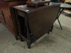 MID 20TH CENTURY OAK FRAMED DROP LEAF GATELEG TABLE