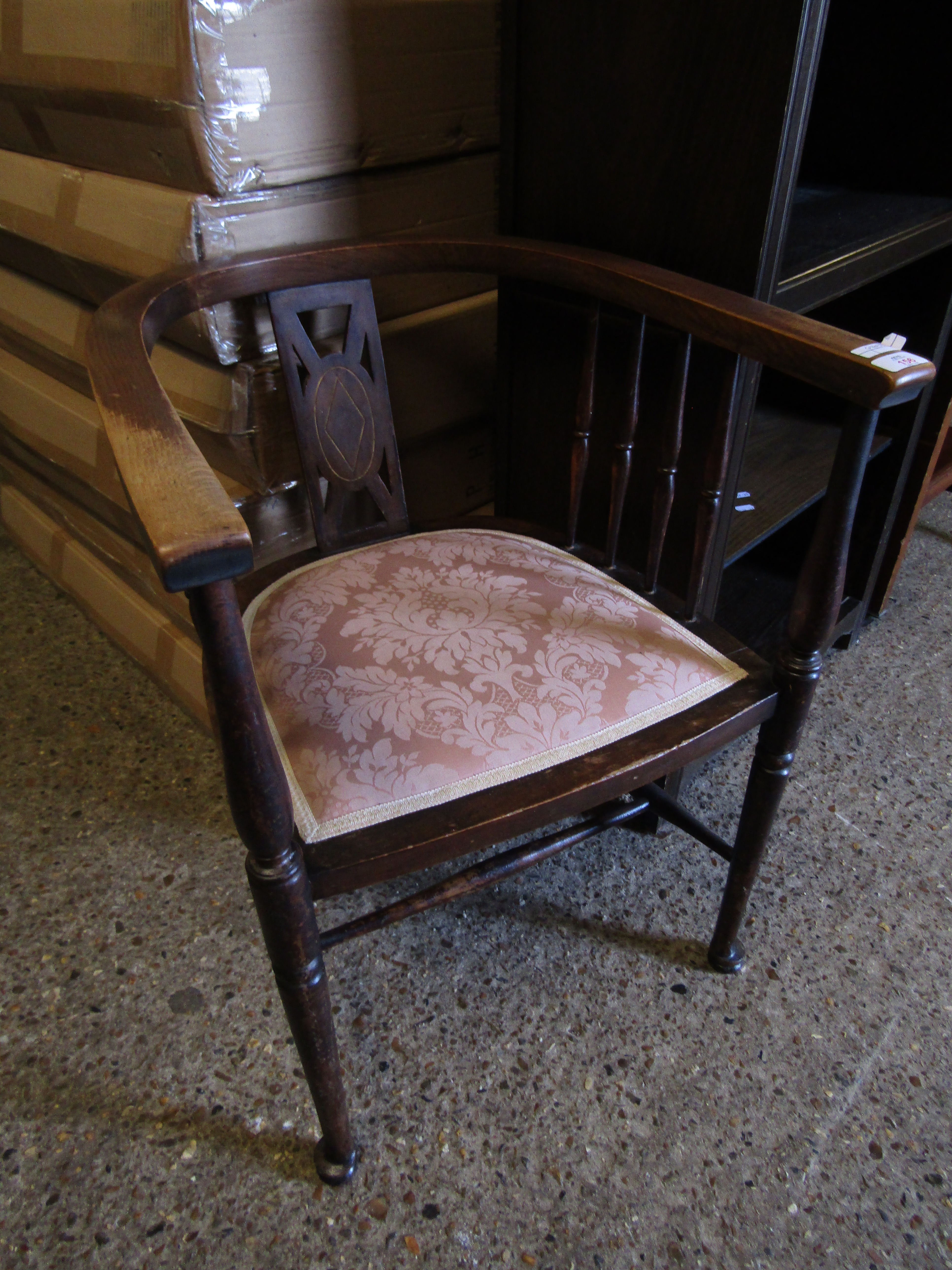 EDWARDIAN MAHOGANY BOW BACK CHAIR WITH UPHOLSTERED SEAT AND INLAID DETAIL