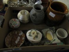 BOX OF MIXED JUG, DISHES ETC