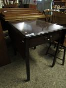 GEORGE II MAHOGANY PEMBROKE TABLE WITH SINGLE DRAWER ON TAPERING SQUARE LEGS AND SMALL BRASS CASTERS