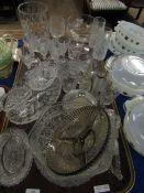 TRAY MIXED GLASS WARE, BOWLS, DECANTERS, VASES ETC