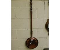 COPPER WARMING PAN WITH TURNED HANDLE
