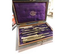ROSEWOOD BOX OF VINTAGE BRASS DRAWING INSTRUMENTS