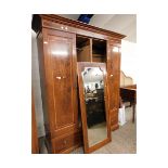 EDWARDIAN MAHOGANY AND SATINWOOD BANDED TRIPLE DOOR WARDROBE WITH CENTRAL MIRRORED DOOR FITTED