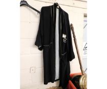 GOOD QUALITY BLACK SILK LINED DRESSING GOWN