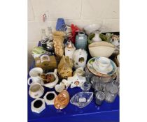 MIXED LOT OF MODERN VASES, GLASS WARES, CANDLE STANDS ETC