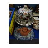 19TH CENTURY WASH BOWL, FRUIT BOWL, A FURTHER LIDDED TUREEN, A TERRACOTTA TEA POT AND AN EARLY