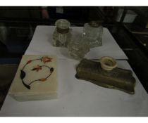 BOX CONTAINING MIXED GLASS INKWELLS ETC