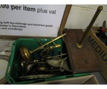 BOX CONTAINING BRASS LIGHTS, BRASS MUG TREE, SILVER PLATED HORS D'OEUVRES DISH, TRAYS ETC