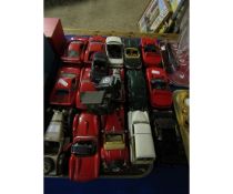 TRAY CONTAINING A COLLECTION OF CLASSIC MINIATURE MODELS OF FERRARI SPORTS CARS ETC