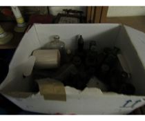 BOX CONTAINING MIXED BOTTLES ETC