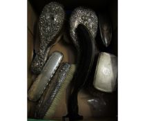 BOX CONTAINING MIXED SILVER BACKED DRESSING TABLE BRUSHES, MIRRORS, CLOTHES BRUSHES ETC