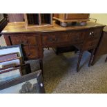 WALNUT AND ROSEWOOD BANDED BOW FRONTED SIDEBOARD WITH FIVE DRAWERS WITH REEDED LEGS