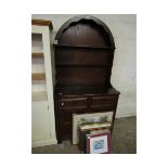 EARLY 20TH CENTURY DRESSER WITH ARCHED TOP WITH TWO FIXED SHELVES, THE BASE WITH TWO DRAWERS OVER