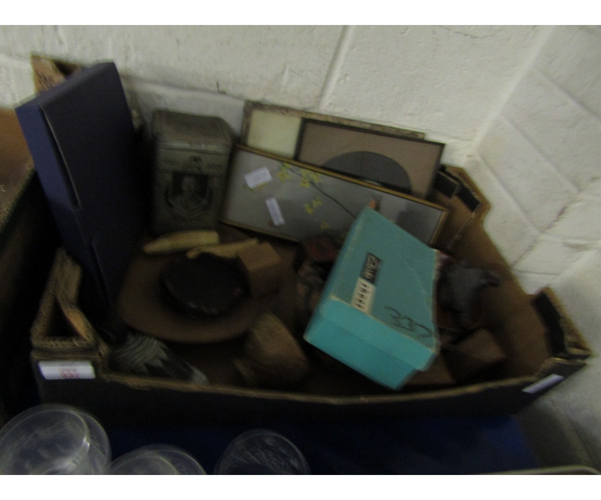 BOX CONTAINING MIXED TINS, CARVED BOWLS ETC