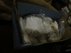 BOX CONTAINING MIXED TABLE LINENS, CROCHET WARES ETC