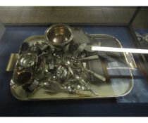 TRAY CONTAINING MIXED SILVER PLATED SPOONS, CREAM JUG AND SUGAR BOWL ETC