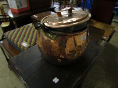 19TH CENTURY COPPER CAULDRON TYPE PAN WITH LID AND SWING HANDLE TOGETHER WITH A FURTHER TRIVET ETC