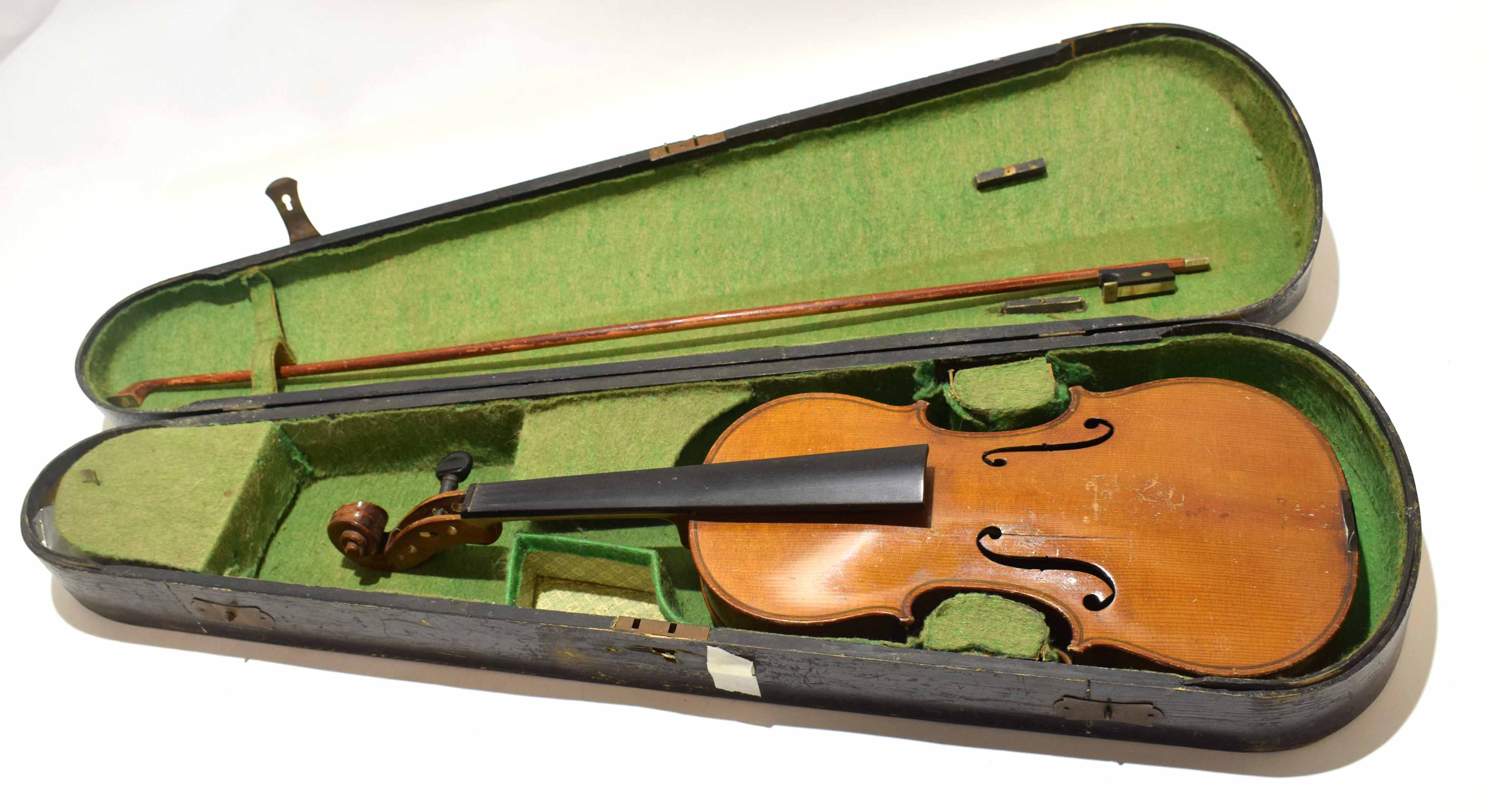 Vintage ebonised wooden cased violin and bow (lacking strings) (af)
