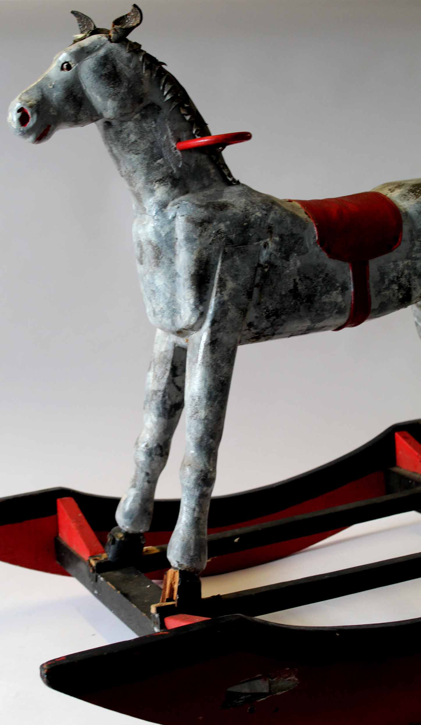 Child's wooden rocking horse with leather ears and mane and tail - Image 2 of 2