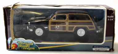 FORD MOTOR COMPANY- Superior 1949 Ford Woody Wagon, scale 1:24, special edition, boxed