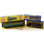 Hornby Dublo tank locomotive No 3218, together with Hornby Dublo electric motor coach No 3250 (2)