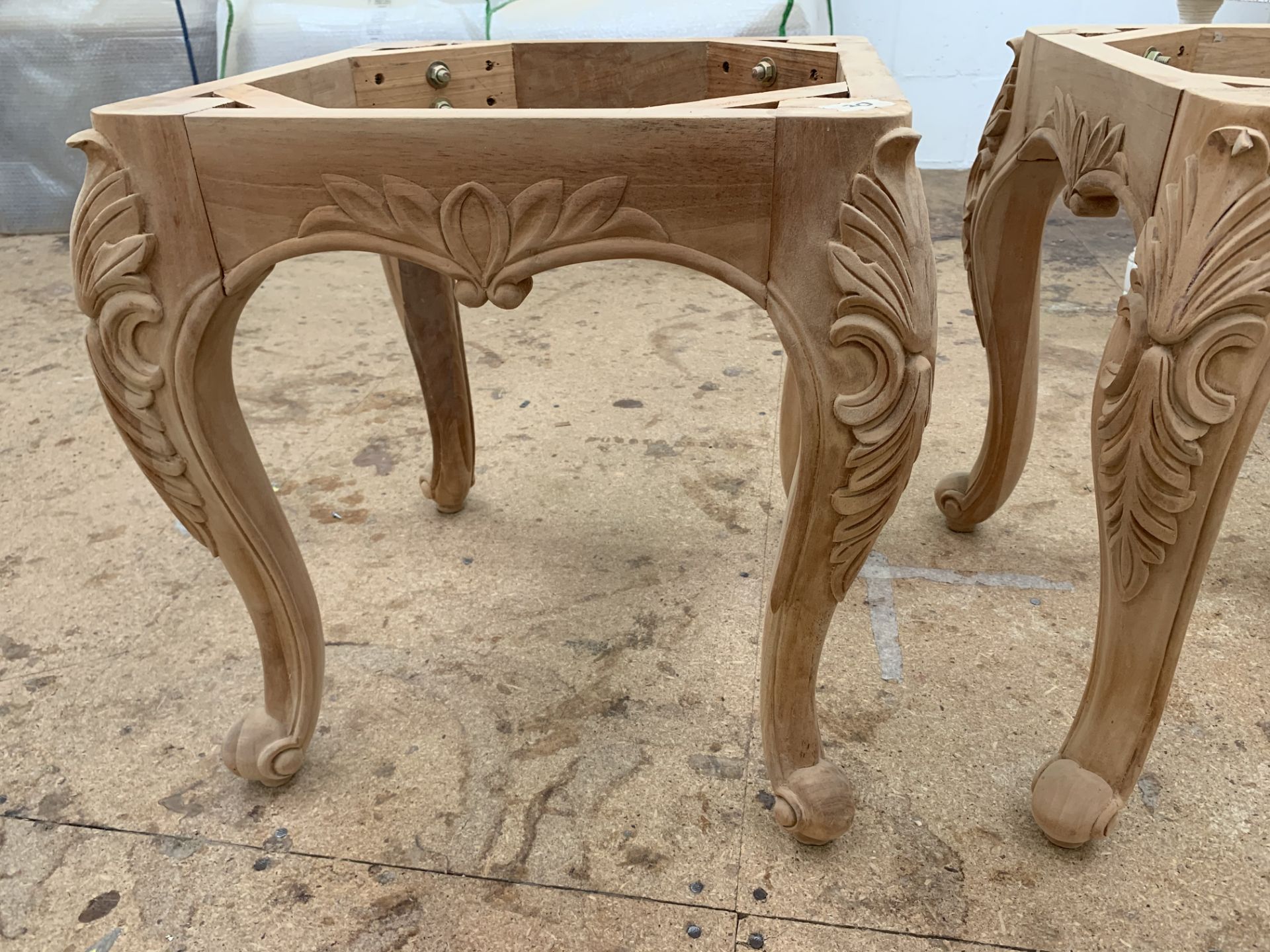 Carved square small Table or Stool base, approx 2', requires finishing/polshing. - Image 3 of 5