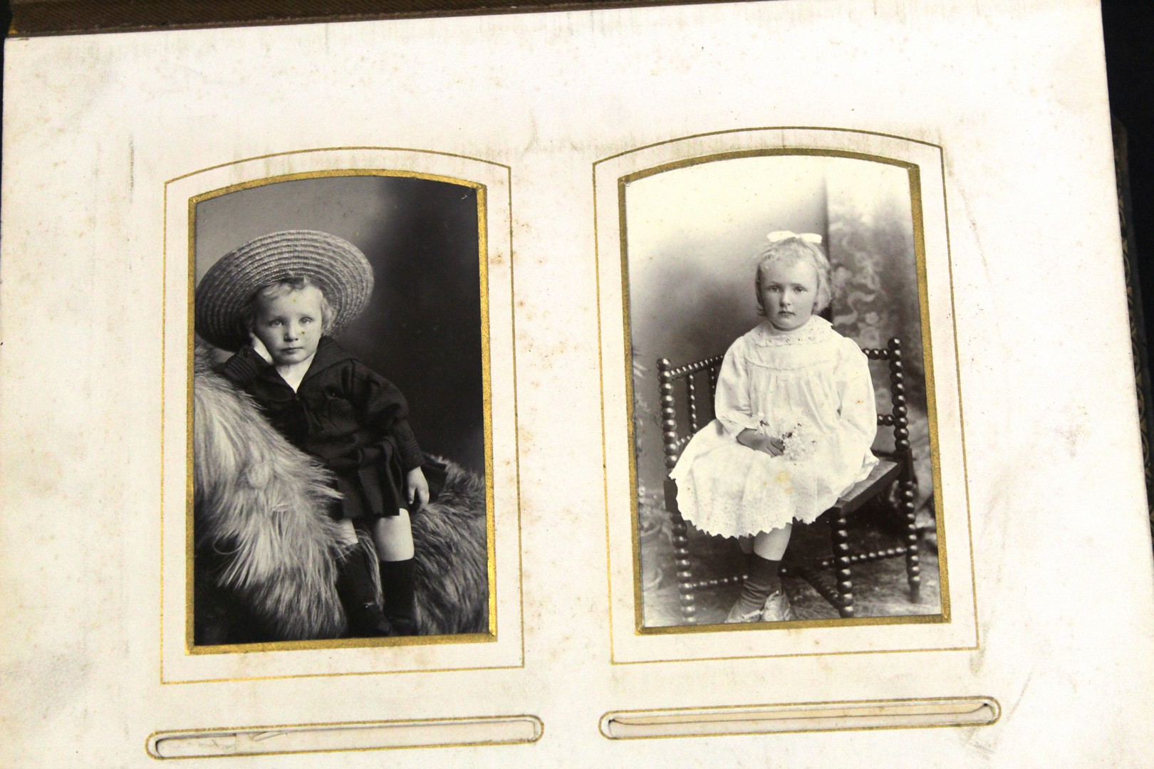 Late 19th century leather bound photograph album containing a quantity of photos of various family - Image 4 of 4