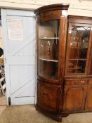 MAHOGANY EFFECT FLOOR STANDING BOW FRONTED CORNER CUPBOARD WITH GLAZED AND PANELLED DOOR