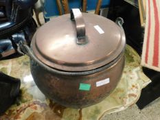 19TH CENTURY COPPER CAULDRON TYPE PAN WITH CAST SWING HANDLE AND LID