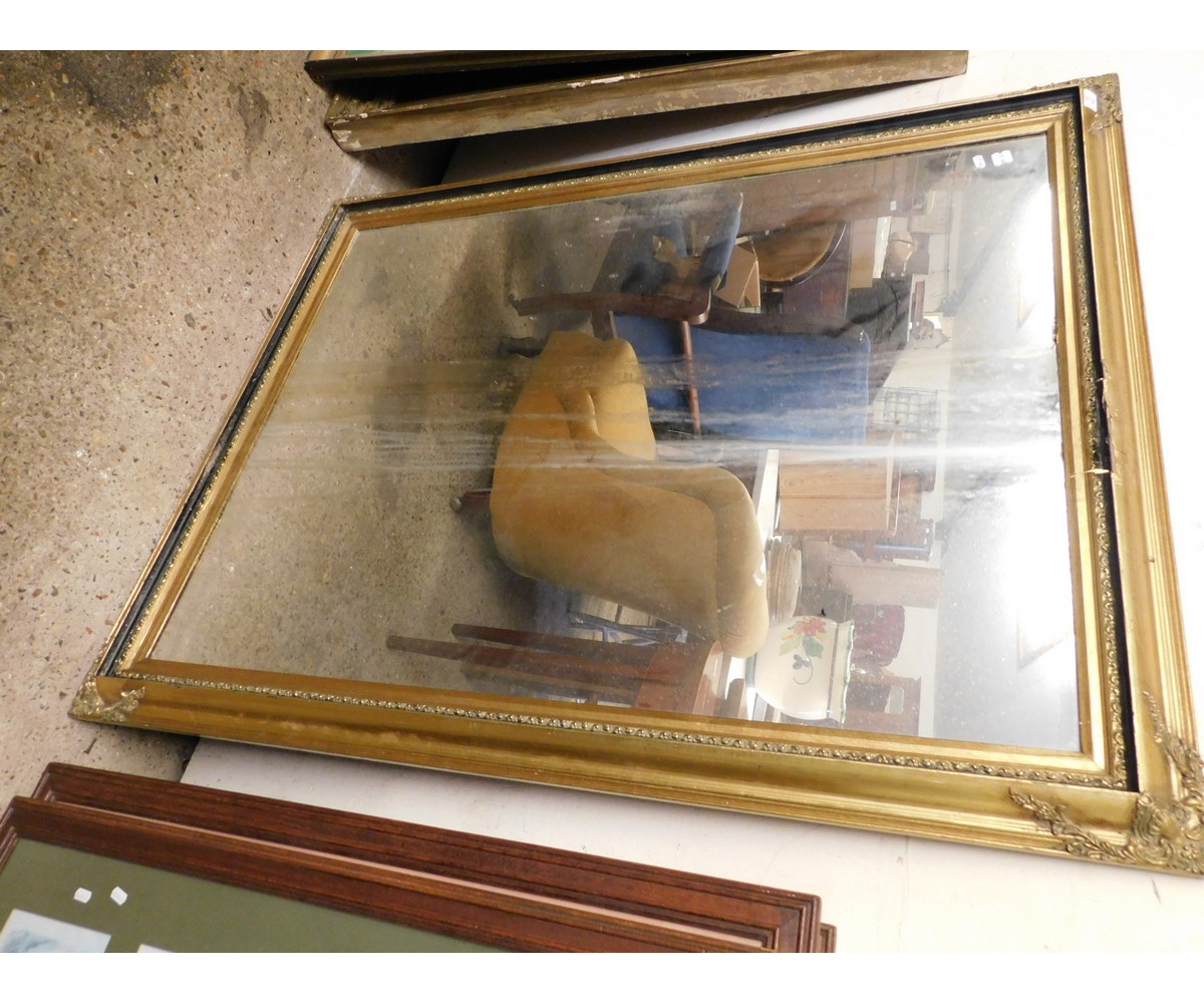 LARGE GILT FRAMED WALL MIRROR