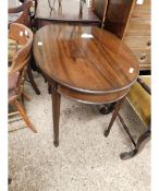 EDWARDIAN WALNUT CIRCULAR OCCASIONAL TABLE ON TAPERING SQUARE LEGS