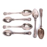 Five Victorian Queens pattern table spoons with Honeysuckle Union heel, length 22cm, London 1887,