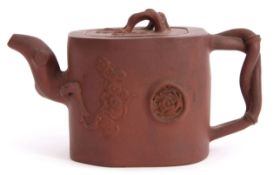 Chinese Yixing tea pot and cover, the square shaped body with typical applied decoration in