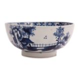 Lowestoft porcelain slop bowl decorated in underglaze blue with the long fence pattern, circa