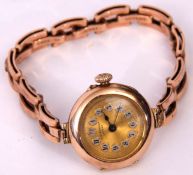 First quarter of 20th century ladies hallmarked 9ct gold cased wristwatch with Swiss movement,