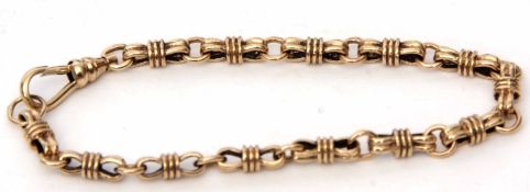 9ct stamped chain, figure of eight shaped links with a banded waist to a swivel clip, 20cm long,