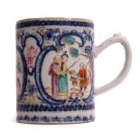 18th century Chinese porcelain export mug with polychrome decoration of Chinese figures within