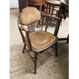 EDWARDIAN MAHOGANY FRAMED ARMCHAIR WITH UPHOLSTERED SEAT AND BACK WITH SPINDLE DETAIL