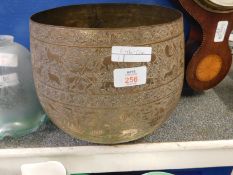 GOOD QUALITY EASTERN ETCHED BRASS JARDINIERE