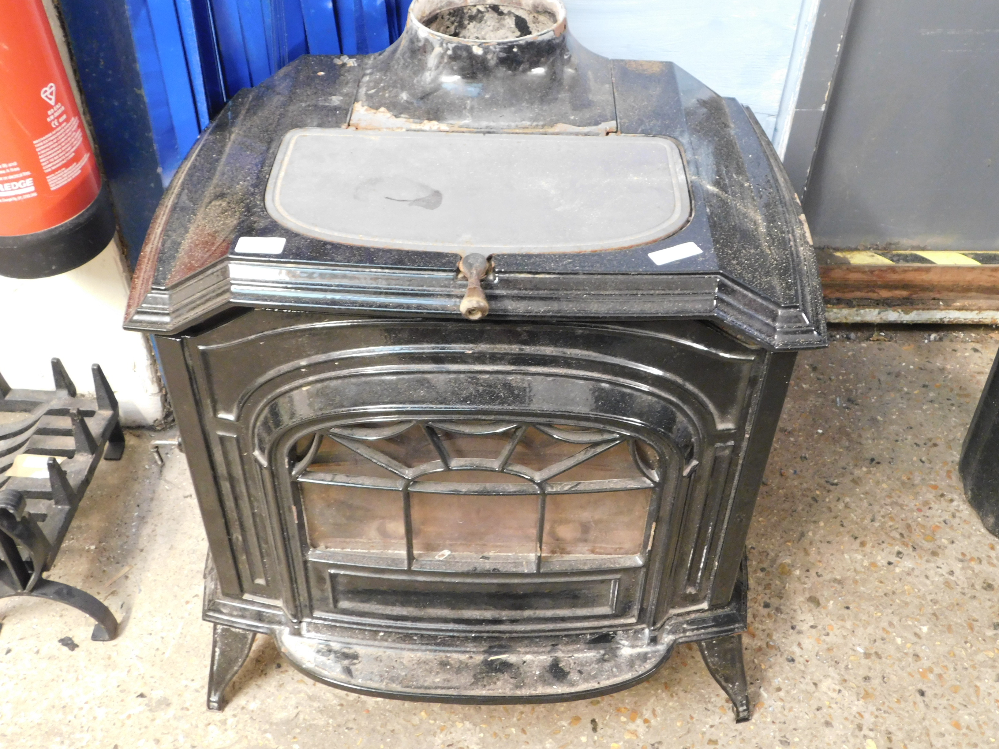 GLOSS CAST IRON ENAMEL SINGLE DOOR WOODBURNING STOVE