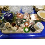 TRAY CONTAINING MIXED CARNIVAL GLASS WARES, TORQUAY GLASS WARES, MINIATURE WARES ETC