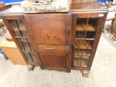 MID-20TH CENTURY OAK FRAMED BUREAU BOOKCASE CENTRALLY FITTED WITH DROP FRONT WITH SINGLE DRAWER