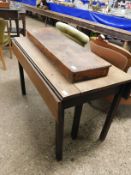 GEORGIAN MAHOGANY DROP LEAF GATE LEG TABLE