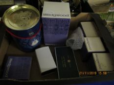 BOX CONTAINING MIXED BOXED WEDGWOOD ORNAMENTS, BELLS SCOTCH WHISKY CONTAINER