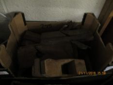 BOX CONTAINING MIXED WOODWORKING PLANES